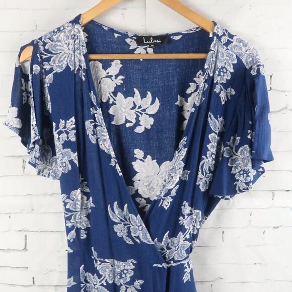 LULU'S BLUE FLORAL SPLIT SLEEVE WRAP MAXI DRESS SIZE MEDIUM - Picture 6 of 11
